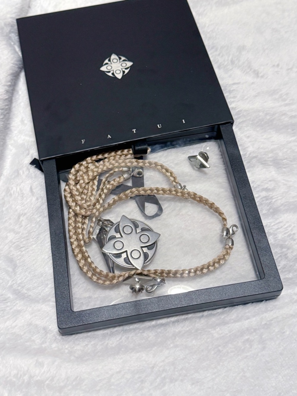 Genshin Impact Frost & Flame Fatui Harbinger’s Brooch Set - Capitano